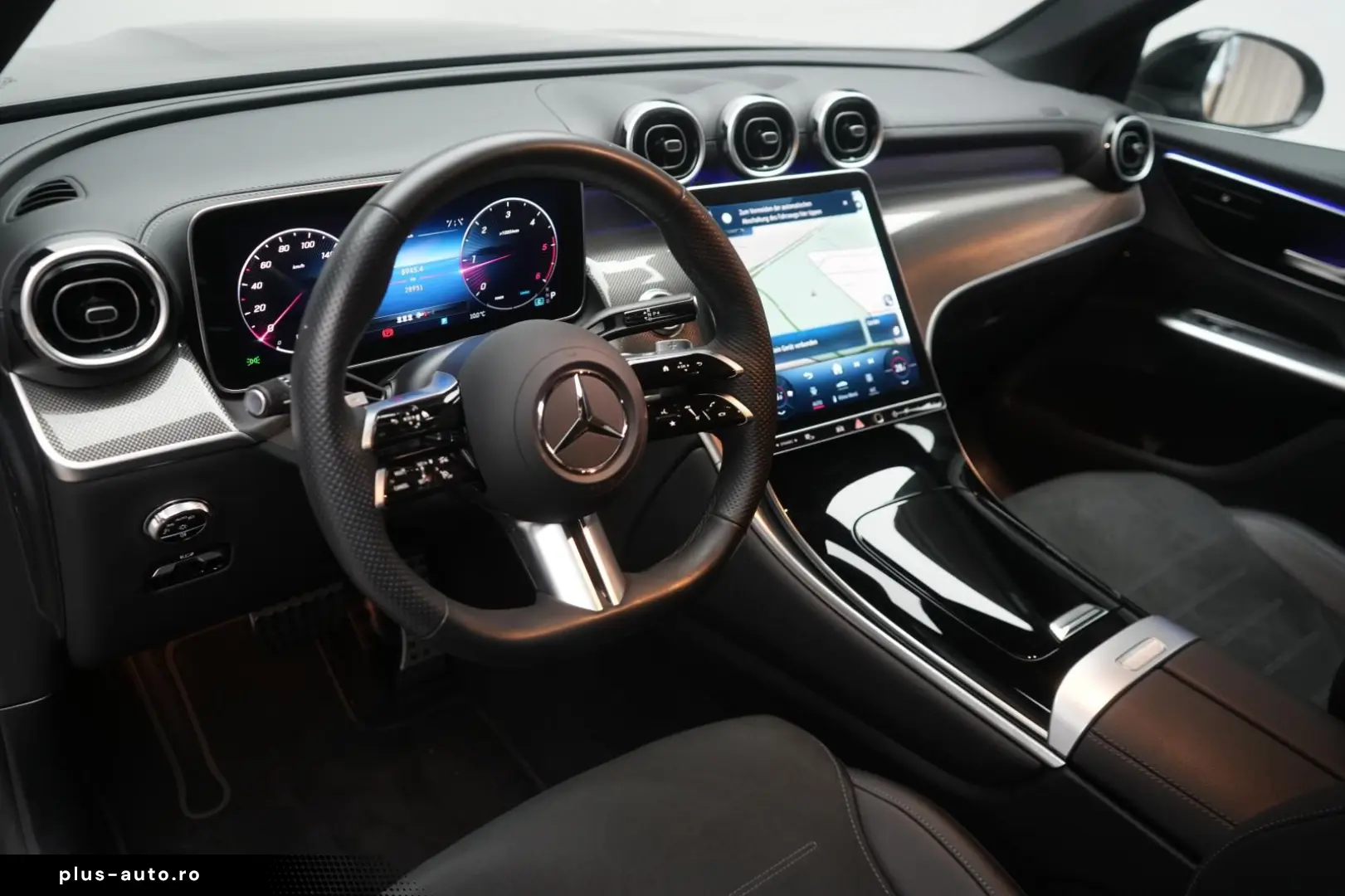 MERCEDES-BENZ GLC 300 d