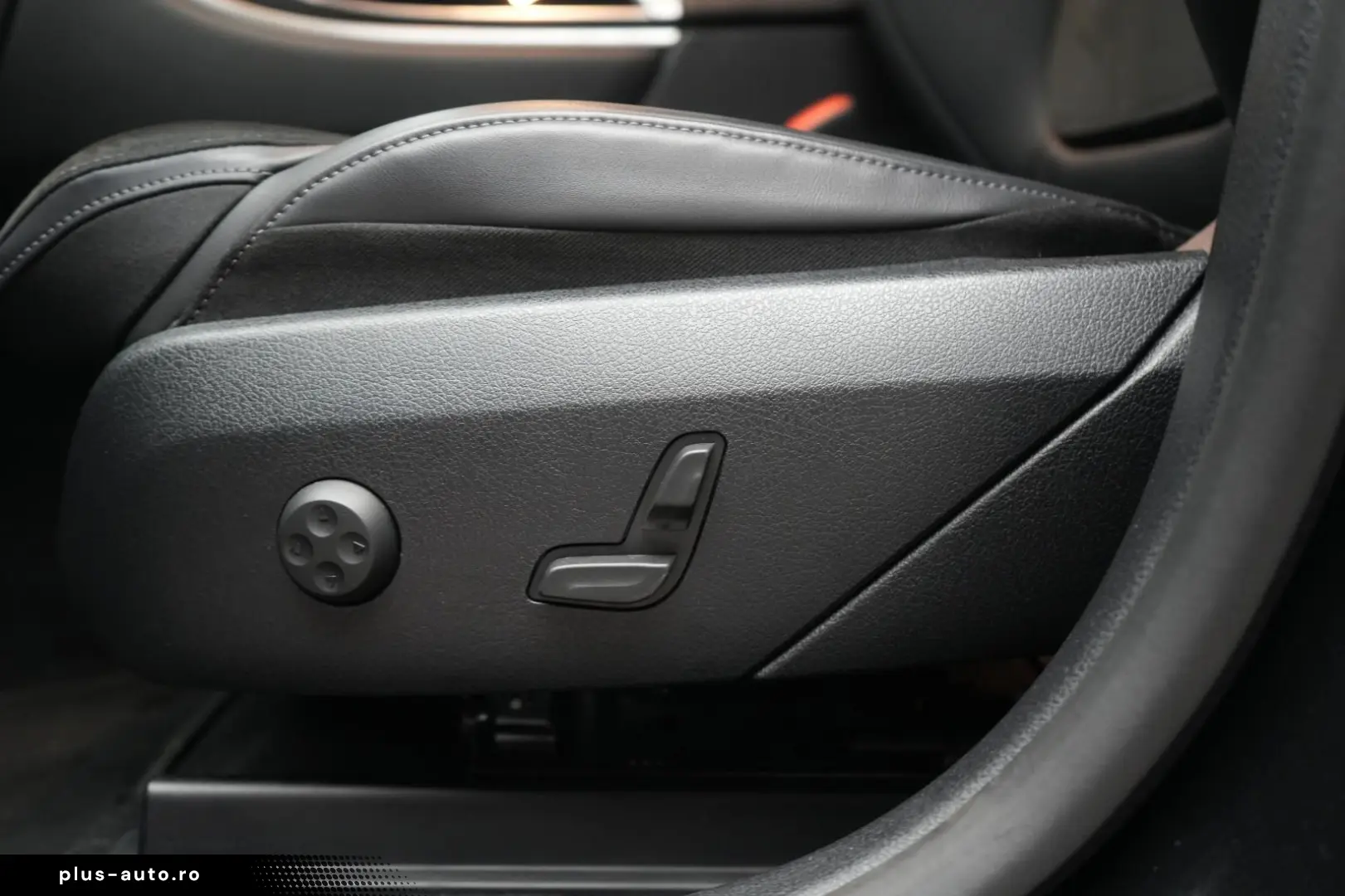 MERCEDES-BENZ GLC 300 d