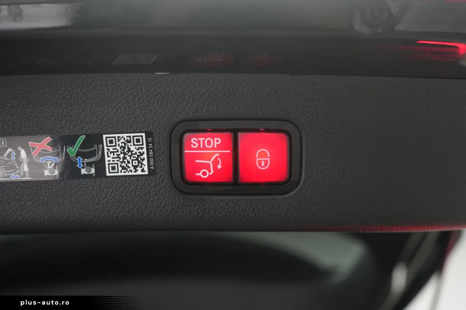 MERCEDES-BENZ GLC 300 d