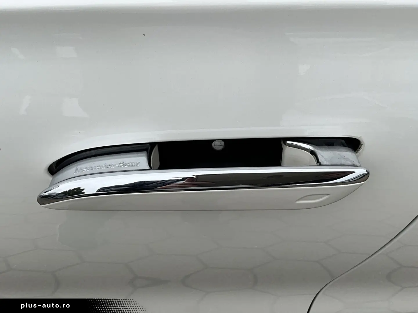 MERCEDES-BENZ S 580 e Executive HUD AMG Panorama