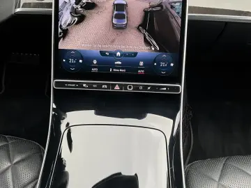 MERCEDES-BENZ S 580 e Executive HUD AMG Panorama