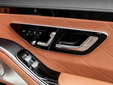 MERCEDES-BENZ S 580 e lang BURM DISTR LEDER 360  PANO