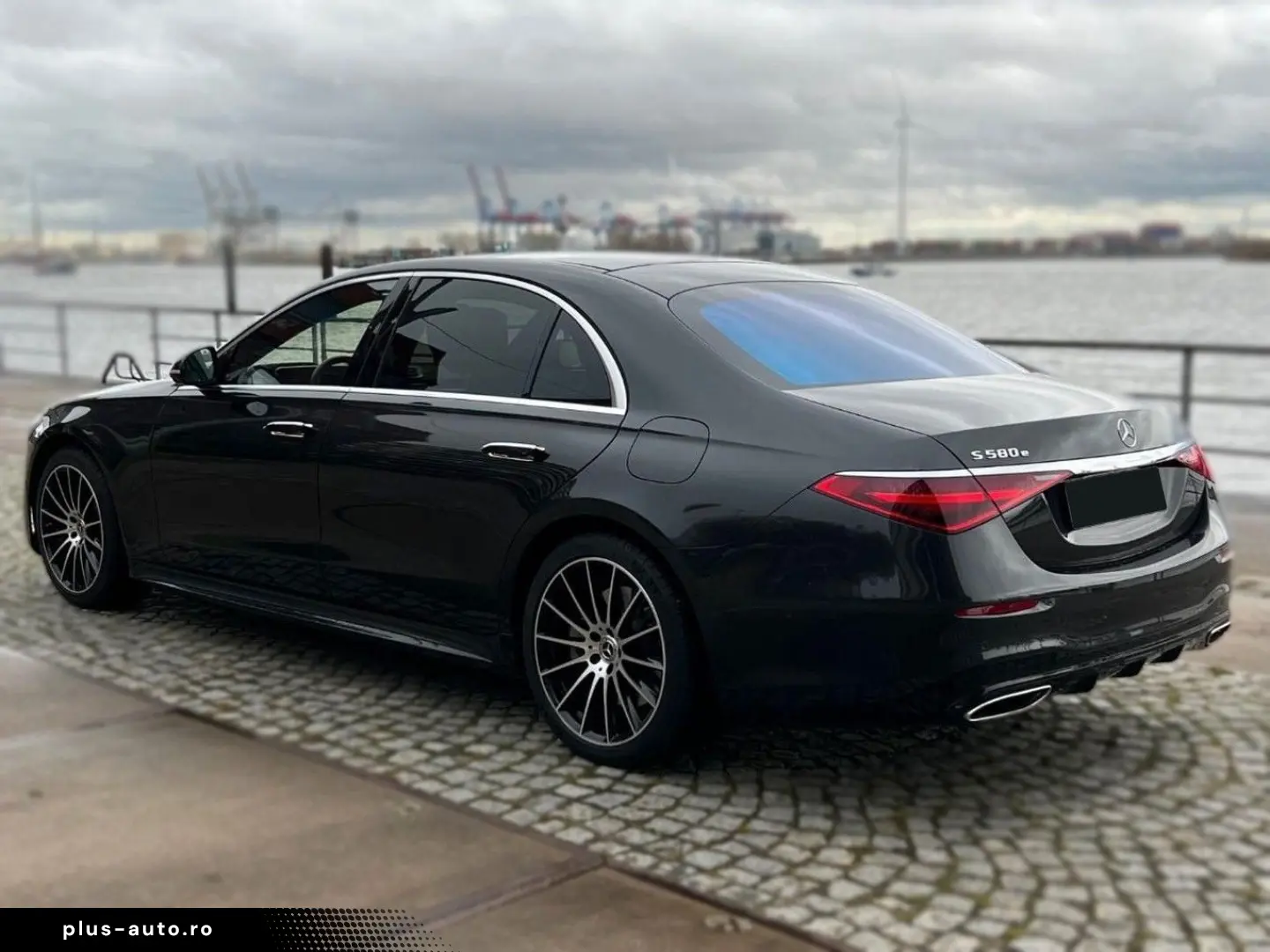 MERCEDES-BENZ 580e Long AMG Line