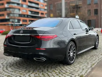 MERCEDES-BENZ 580e Long AMG Line