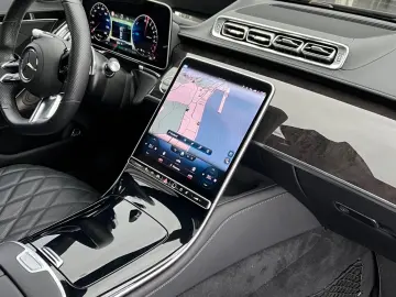 MERCEDES-BENZ 580e Long AMG Line