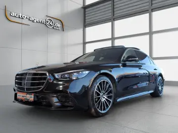 MERCEDES-BENZ e 4M lang AMG Exklusive Chauffeur Massage