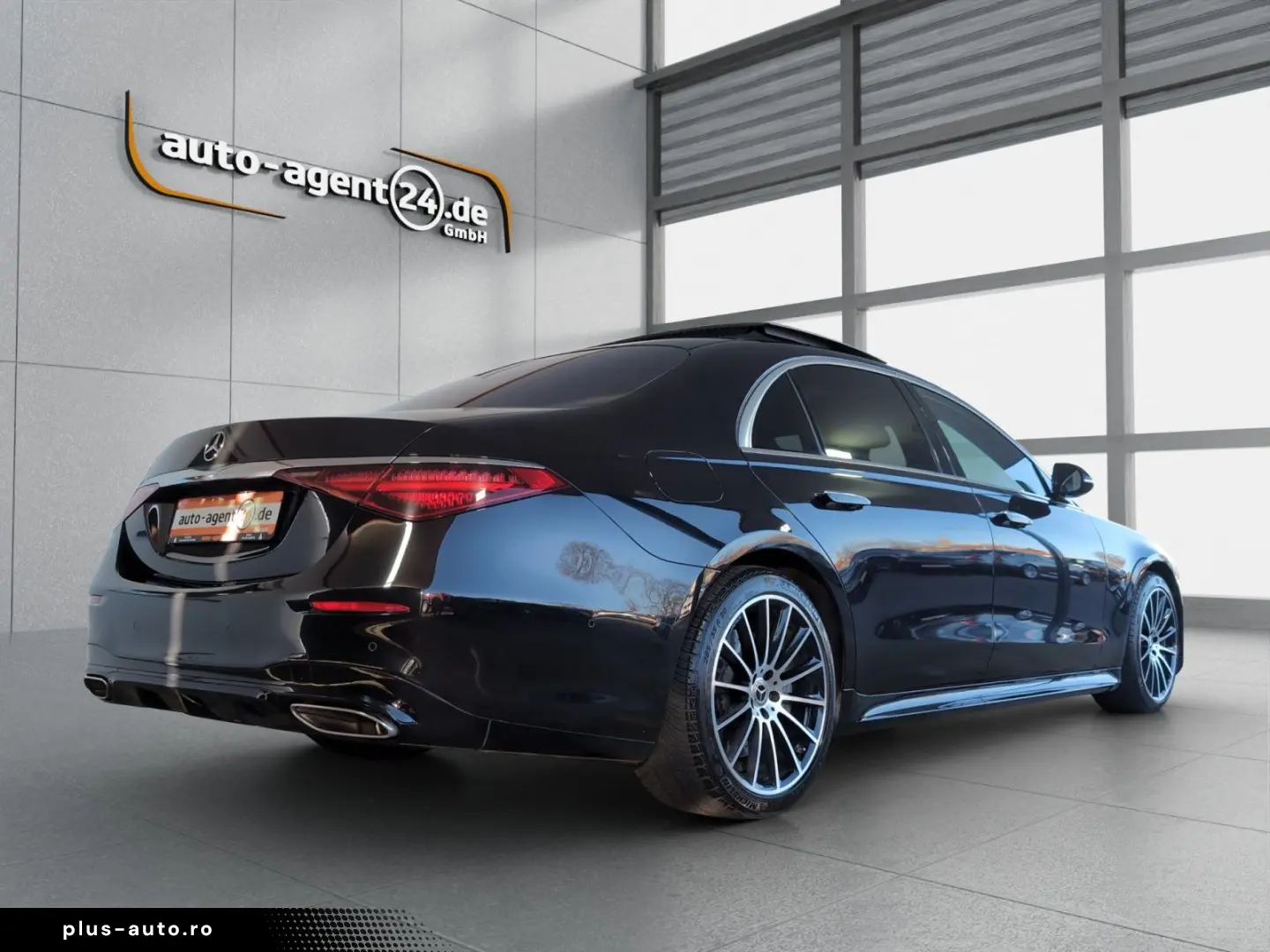 MERCEDES-BENZ e 4M lang AMG Exklusive Chauffeur Massage