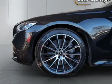 MERCEDES-BENZ e 4M lang AMG Exklusive Chauffeur Massage