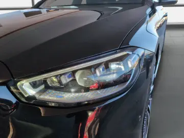 MERCEDES-BENZ e 4M lang AMG Exklusive Chauffeur Massage