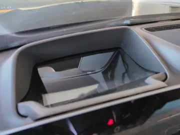 MERCEDES-BENZ e 4M lang AMG Exklusive Chauffeur Massage