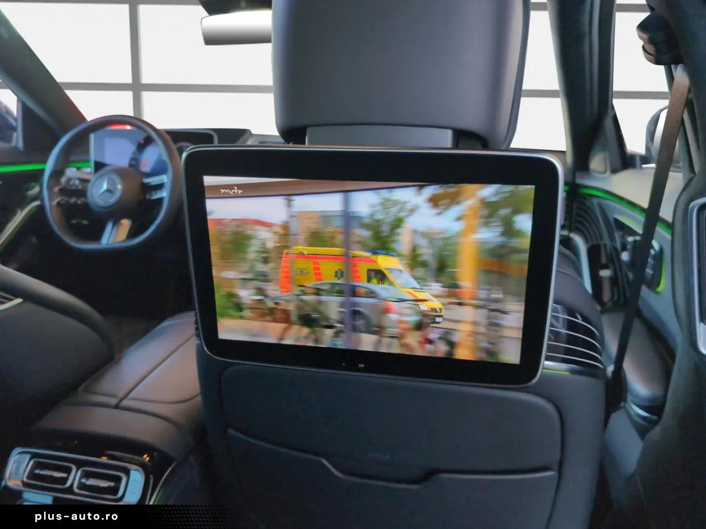 MERCEDES-BENZ e 4M lang AMG Exklusive Chauffeur Massage