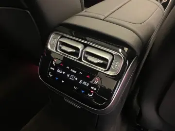 MERCEDES-BENZ S 580e lang long AMG-Line 4D-HT Pano Chauffeur