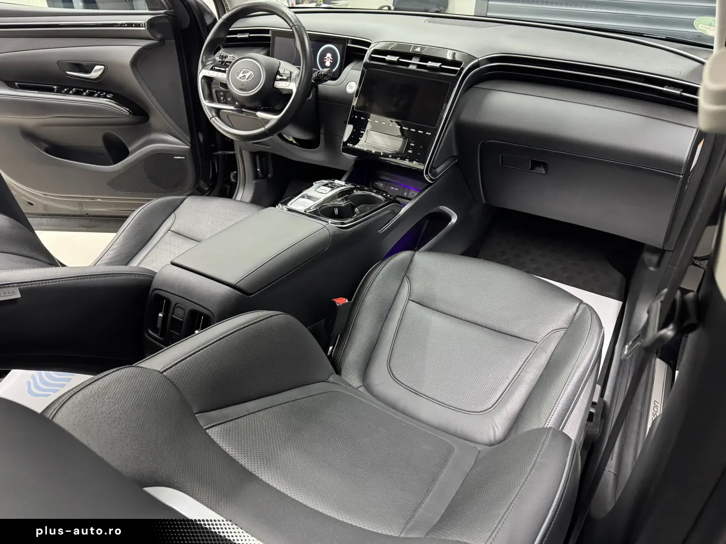 Hyundai Tucson PHEV 1.6 l 265 CP 4WD 6AT Luxury