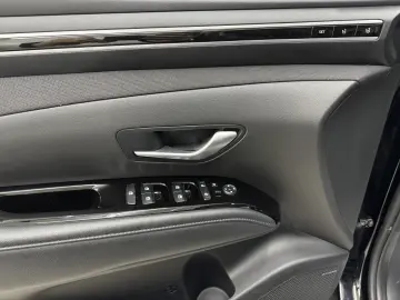 Hyundai Tucson PHEV 1.6 l 265 CP 4WD 6AT Luxury