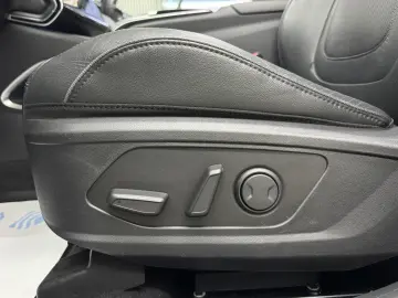 Hyundai Tucson PHEV 1.6 l 265 CP 4WD 6AT Luxury