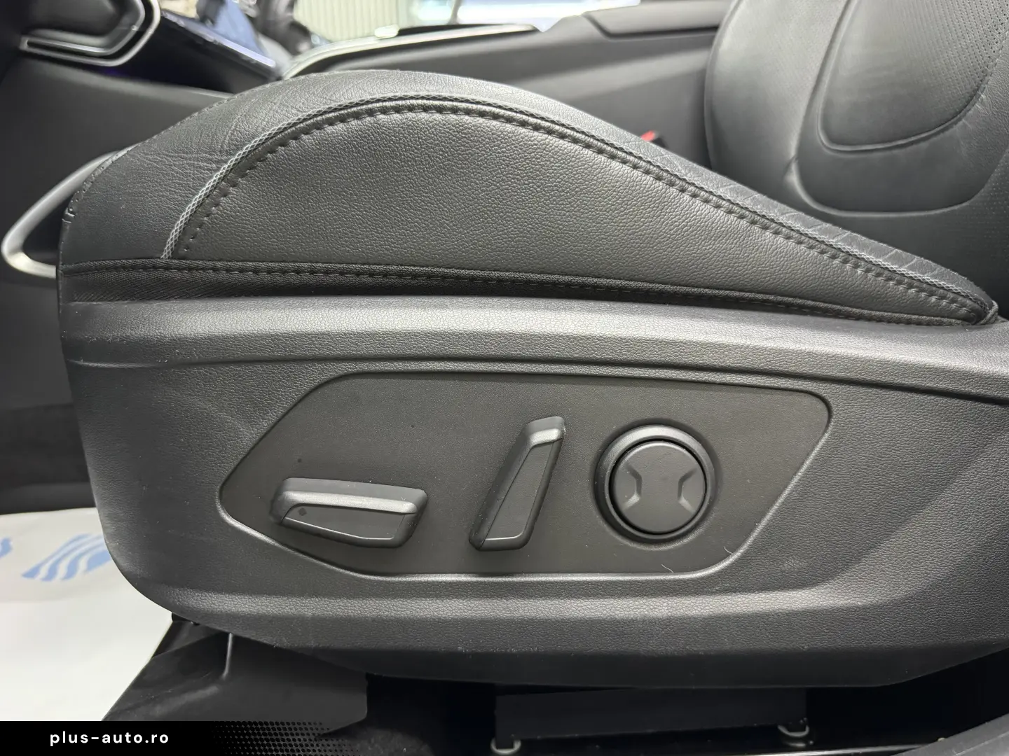 Hyundai Tucson PHEV 1.6 l 265 CP 4WD 6AT Luxury