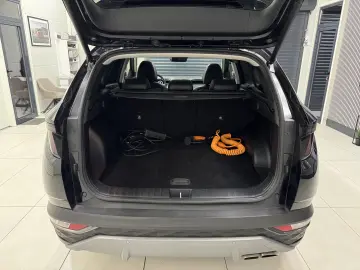 Hyundai Tucson PHEV 1.6 l 265 CP 4WD 6AT Luxury