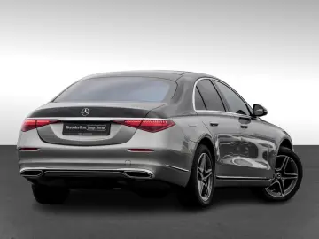 MERCEDES-BENZ S 580 e 4M BURM DISTR LEDER PANO SITZKLIMA