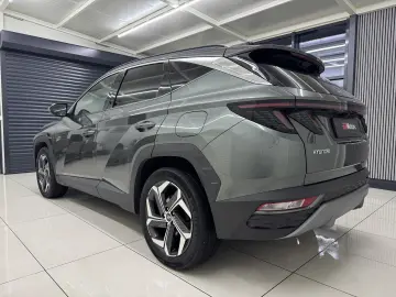 HYUNDAI TUCSON 265 CP - PLUG-IN HYBRID – 4WD PRIME