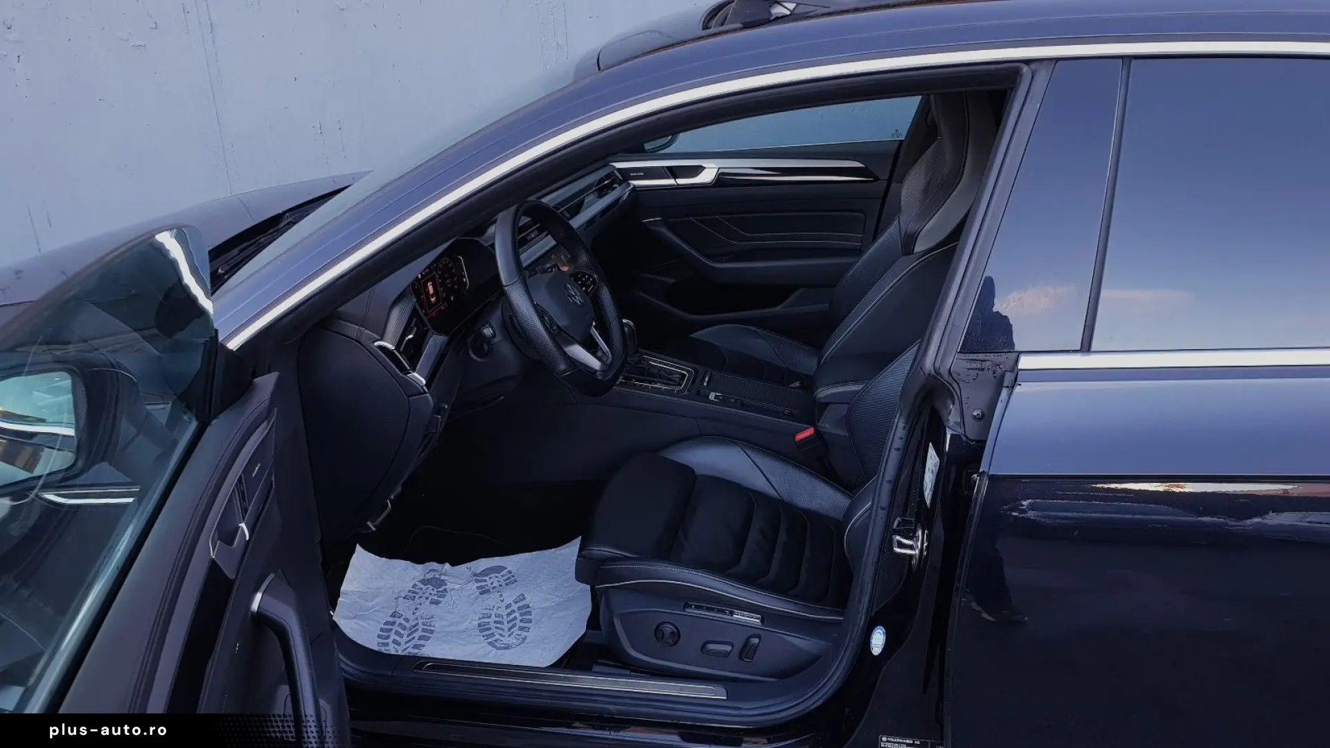 VW Arteon 2.0 TDI DSG 4M 3 x R-Line Pano Leder VOLL