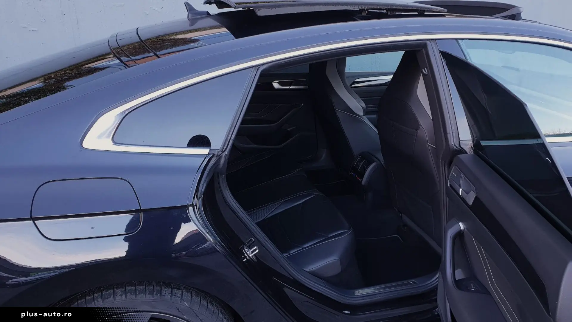 VW Arteon 2.0 TDI DSG 4M 3 x R-Line Pano Leder VOLL