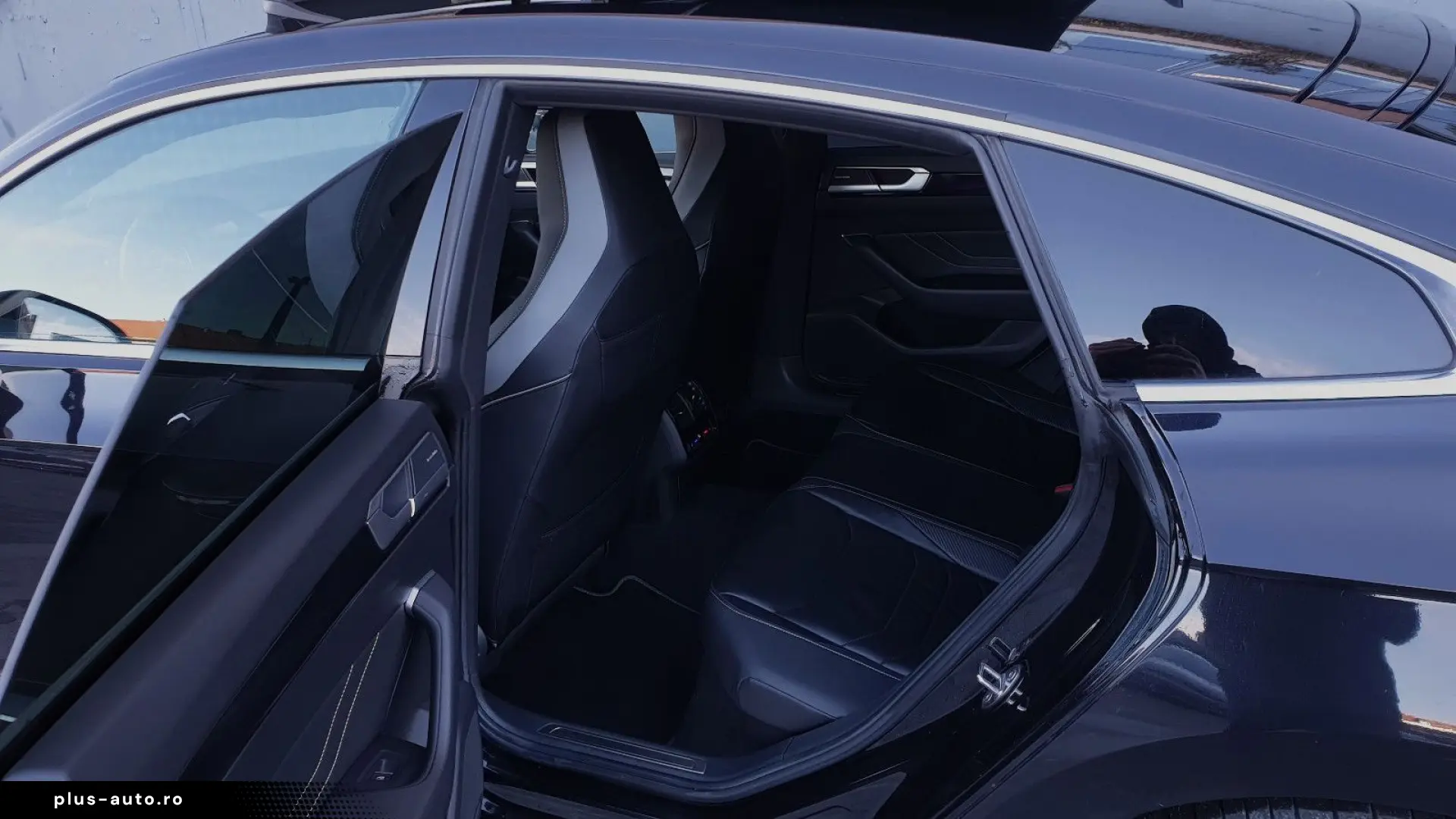 VW Arteon 2.0 TDI DSG 4M 3 x R-Line Pano Leder VOLL