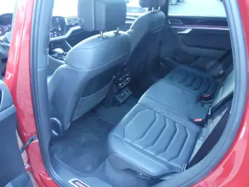 VW Touareg 3.0 TDI 4Mot R-Line MATRIX HUD MASSAGE 2