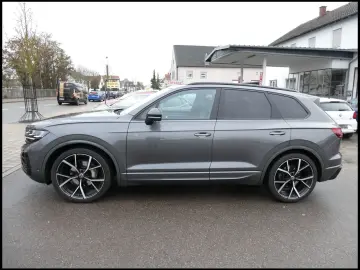 VW TOUAREG 3.0 TDI R-LINE 4MOTION VOLLAUSSTATTUNG