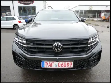 VW TOUAREG 3.0 TDI R-LINE 4MOTION VOLLAUSSTATTUNG