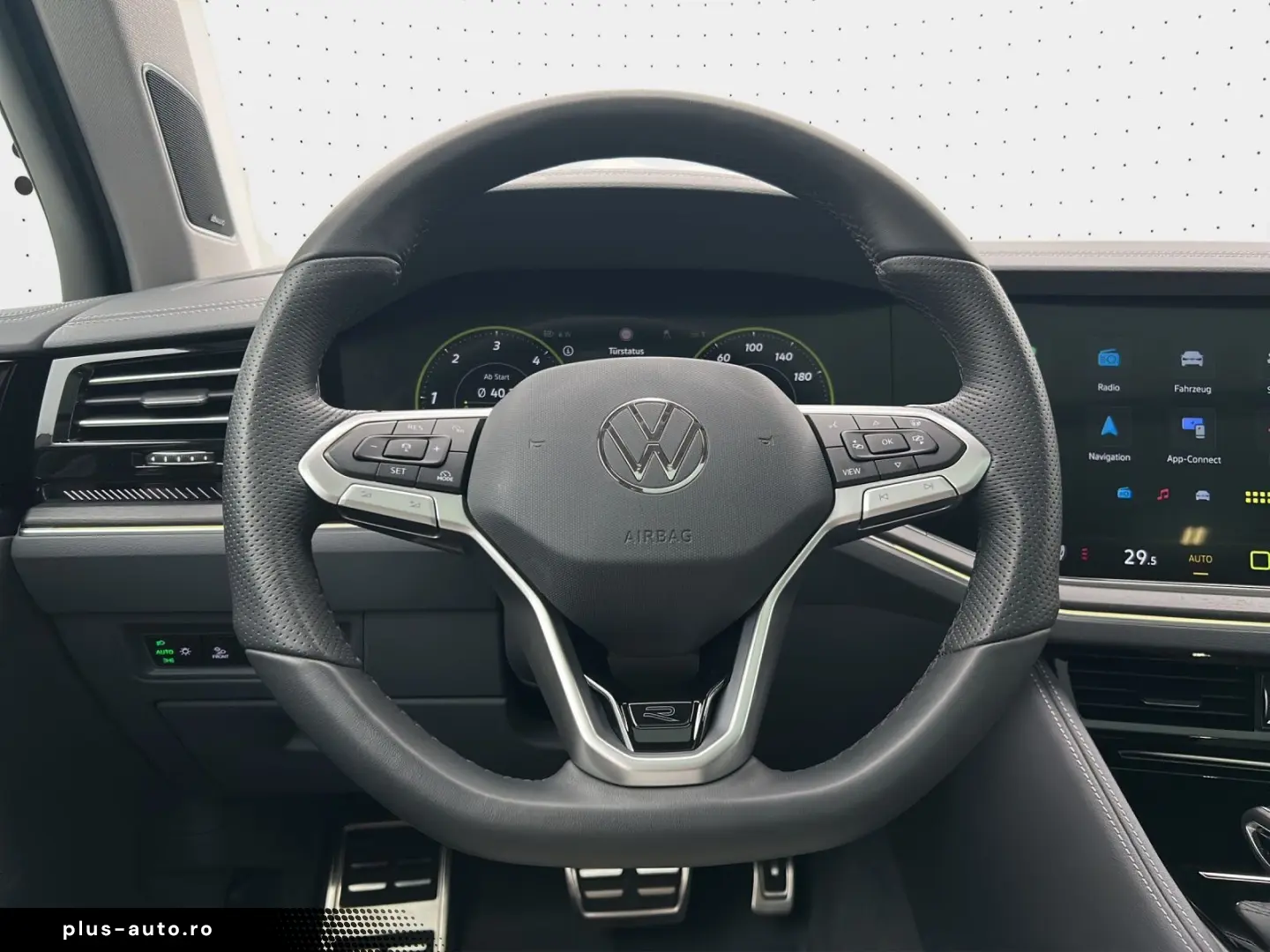 VW Touareg R-Line 4M 3.0 TDI UPE121.670 MATT 22Zoll