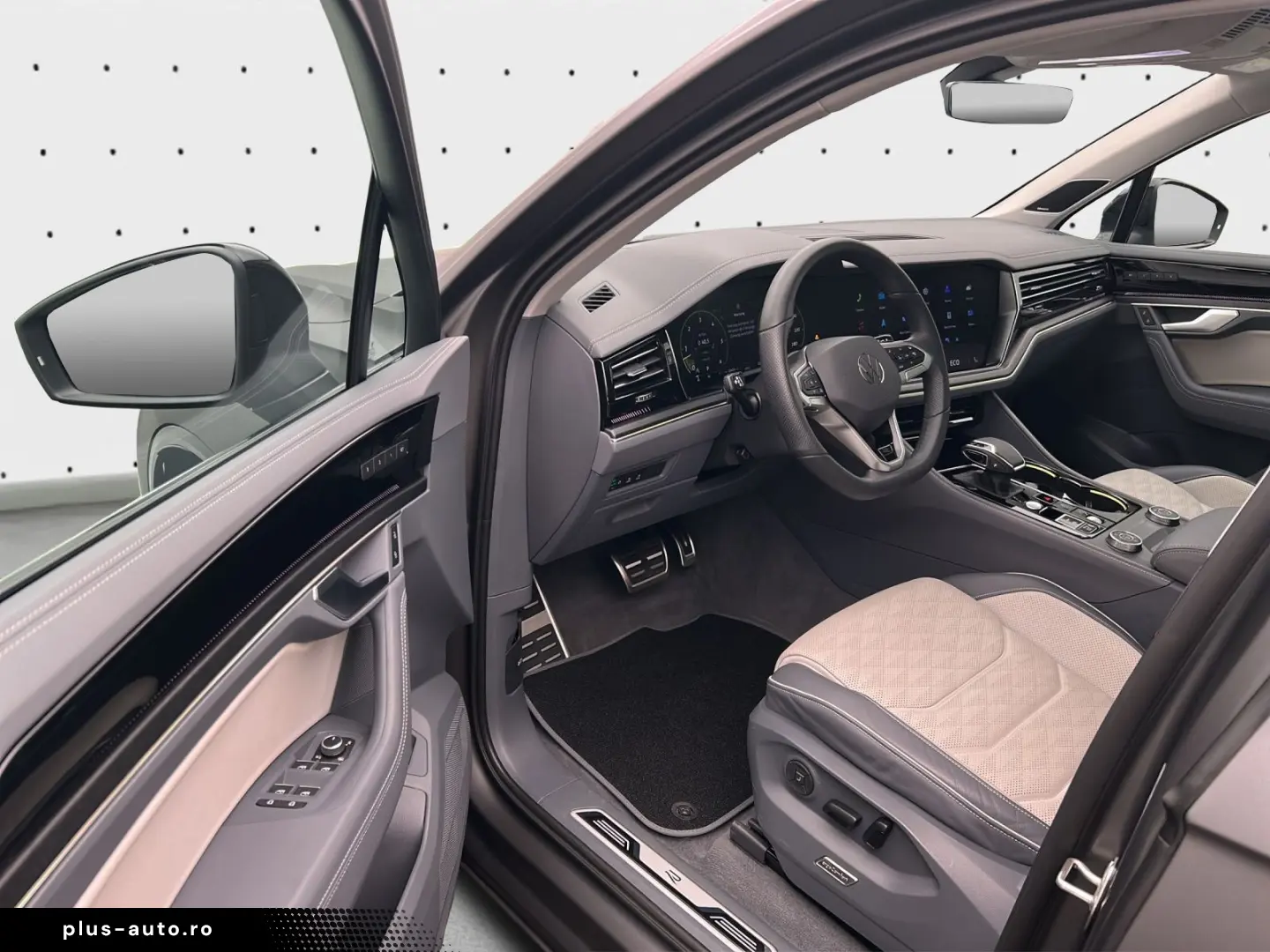 VW Touareg R-Line 4M 3.0 TDI UPE121.670 MATT 22Zoll