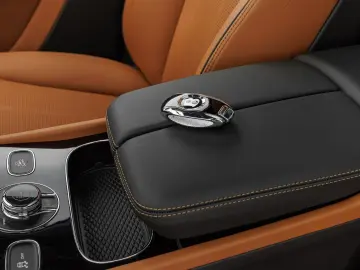 BENTLEY Bentayga EWB Azure V8