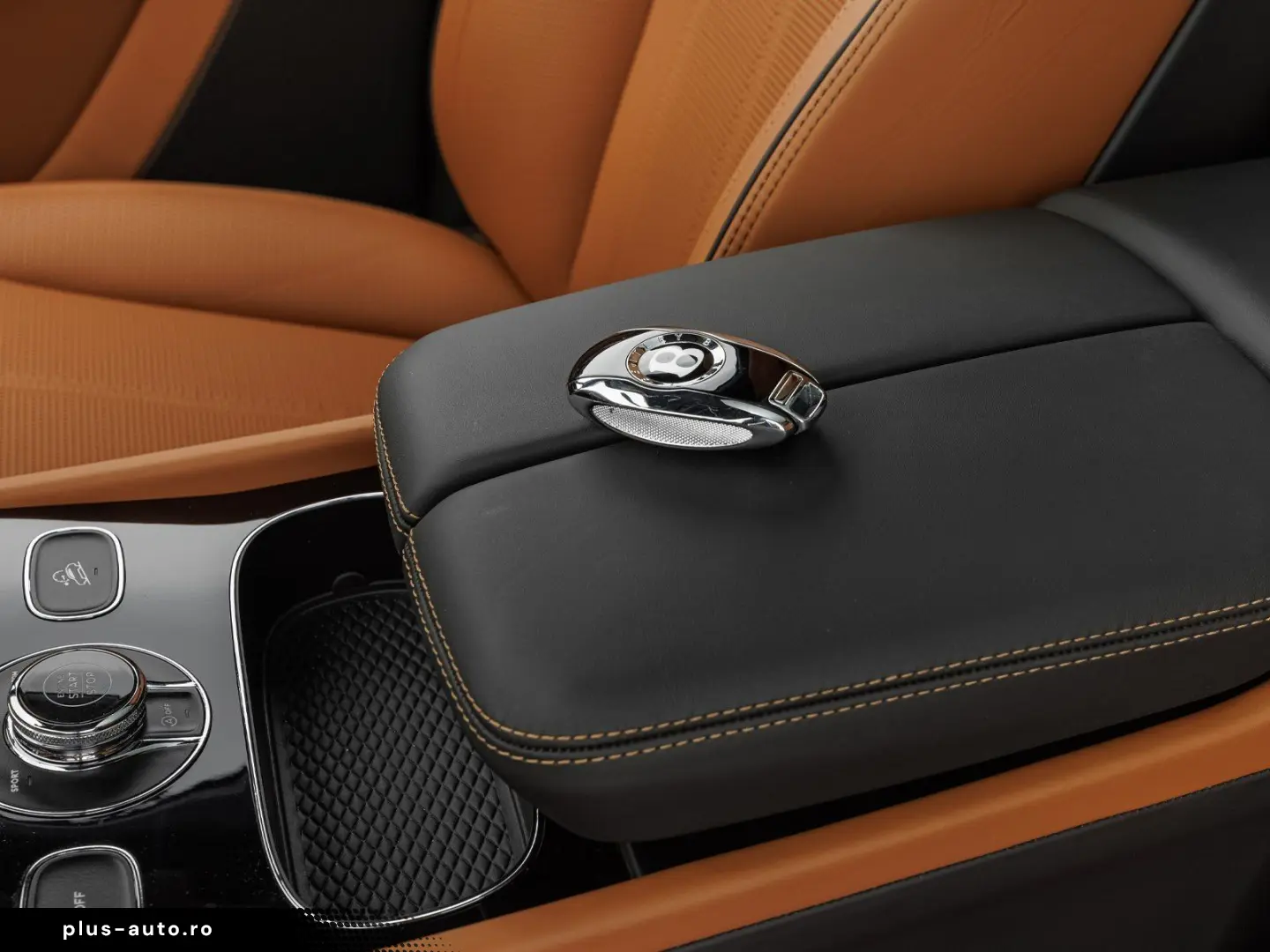 BENTLEY Bentayga EWB Azure V8