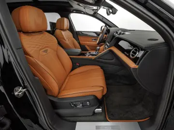 BENTLEY Bentayga EWB Azure V8