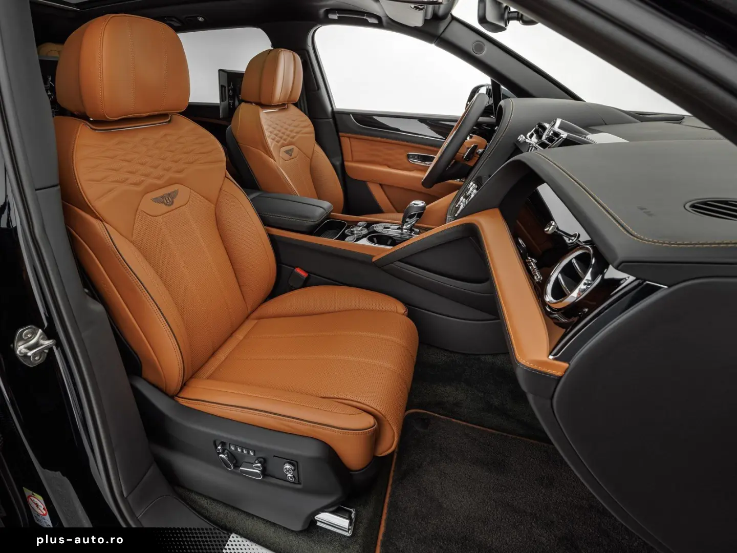 BENTLEY Bentayga EWB Azure V8