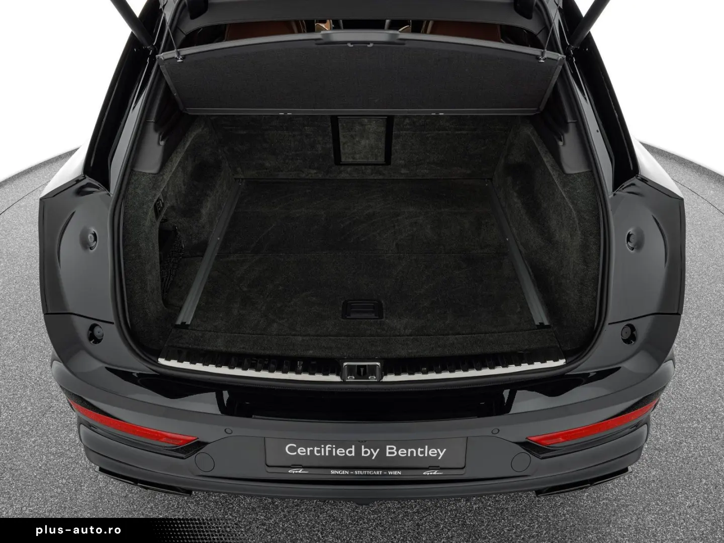 BENTLEY Bentayga EWB Azure V8