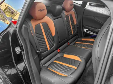 ASTON MARTIN DBX DBX 707 V8 4x4