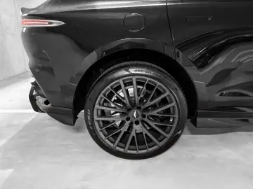 ASTON MARTIN DBX DBX 707 V8 4x4