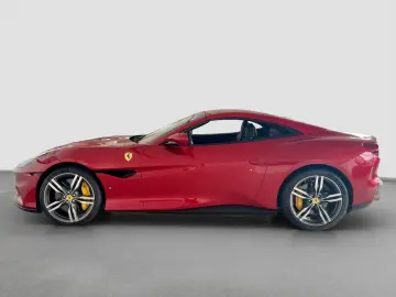 FERRARI Portofino M       Ferrari Frankfurt