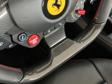 FERRARI Portofino M       Ferrari Frankfurt