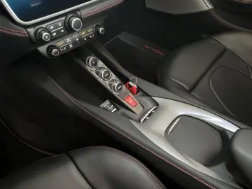 FERRARI Portofino M       Ferrari Frankfurt