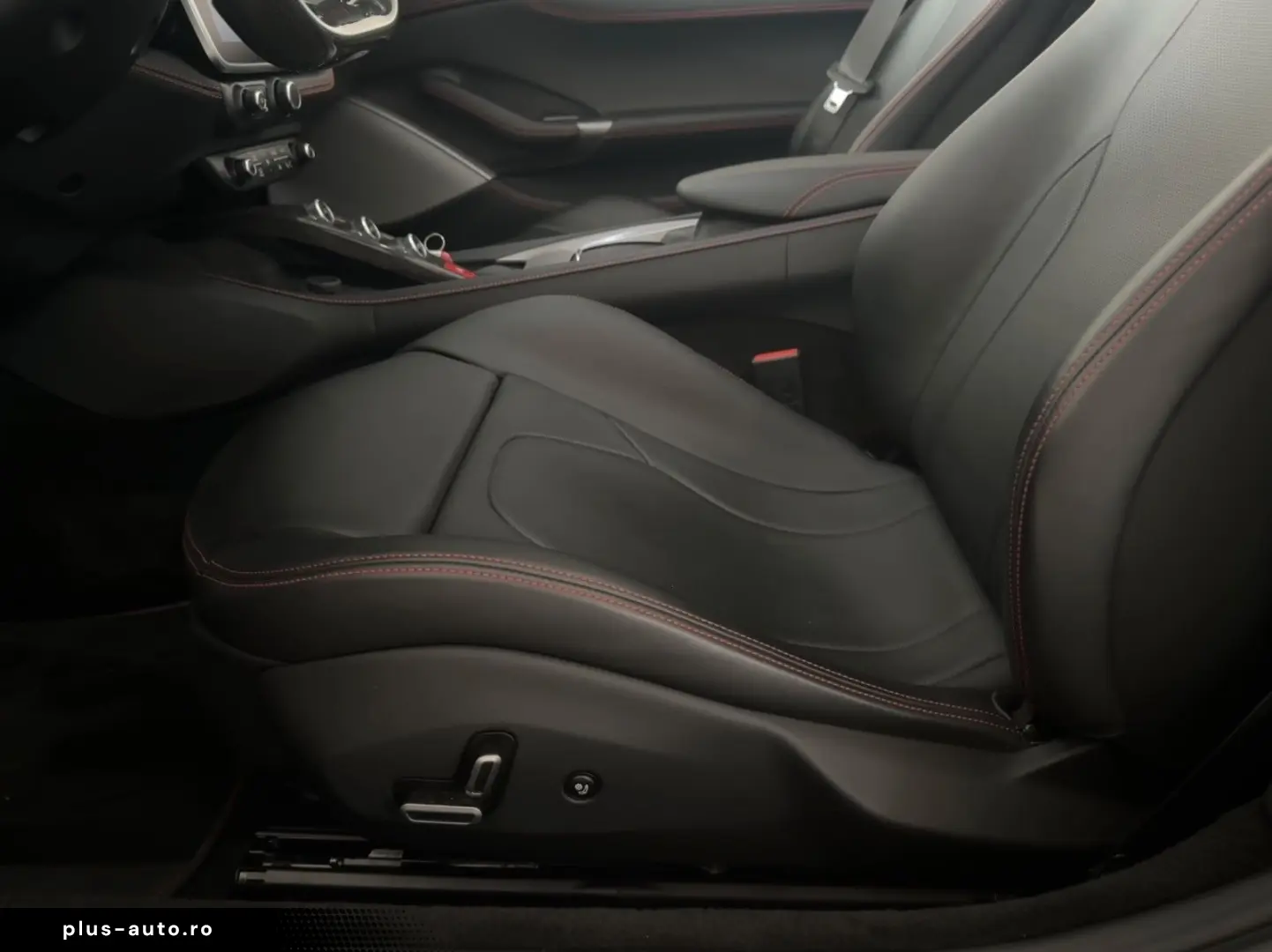 FERRARI Portofino M       Ferrari Frankfurt