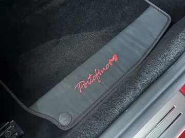 FERRARI Portofino M       Ferrari Frankfurt