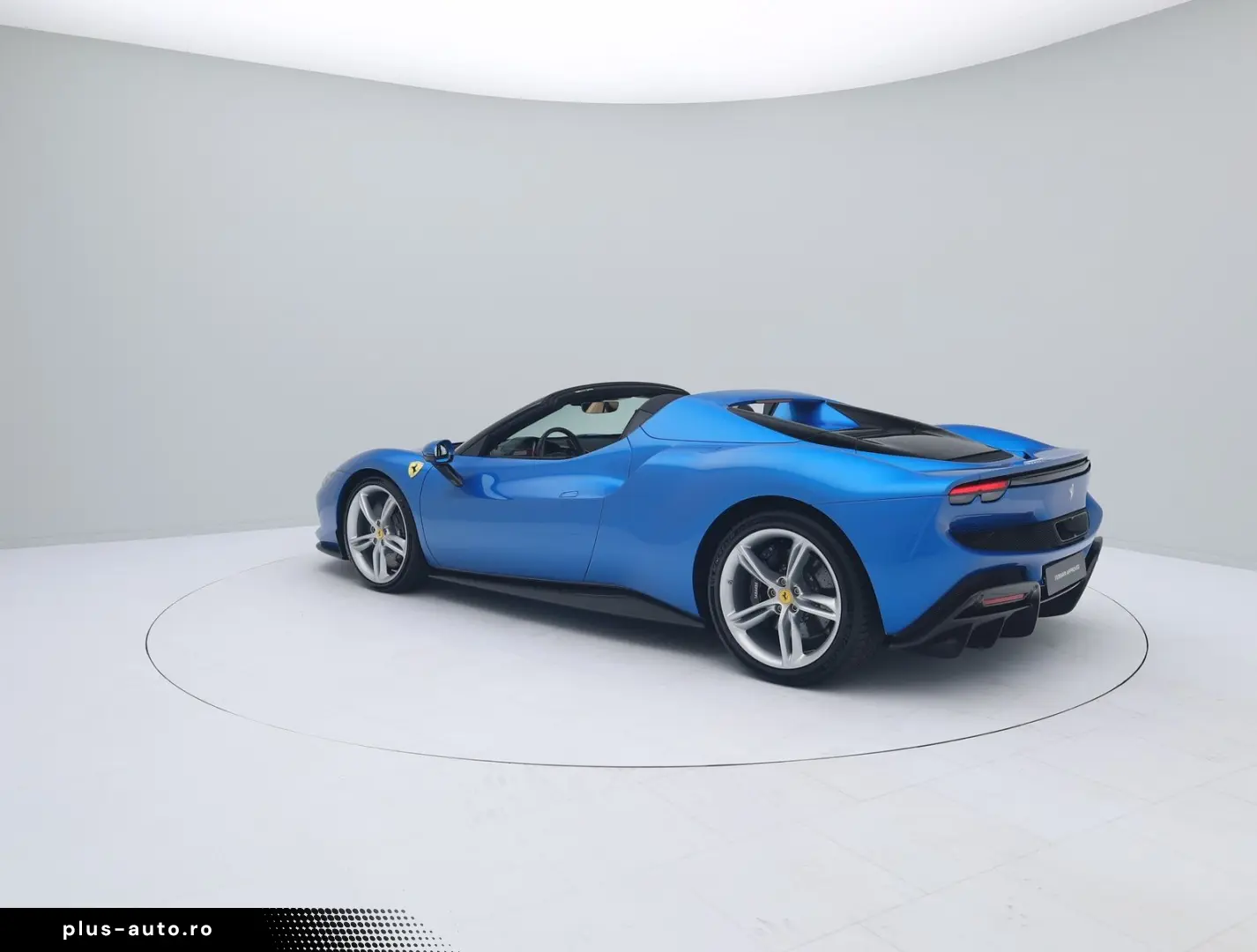 FERRARI 296 GTS - FERRARI HAMBURG