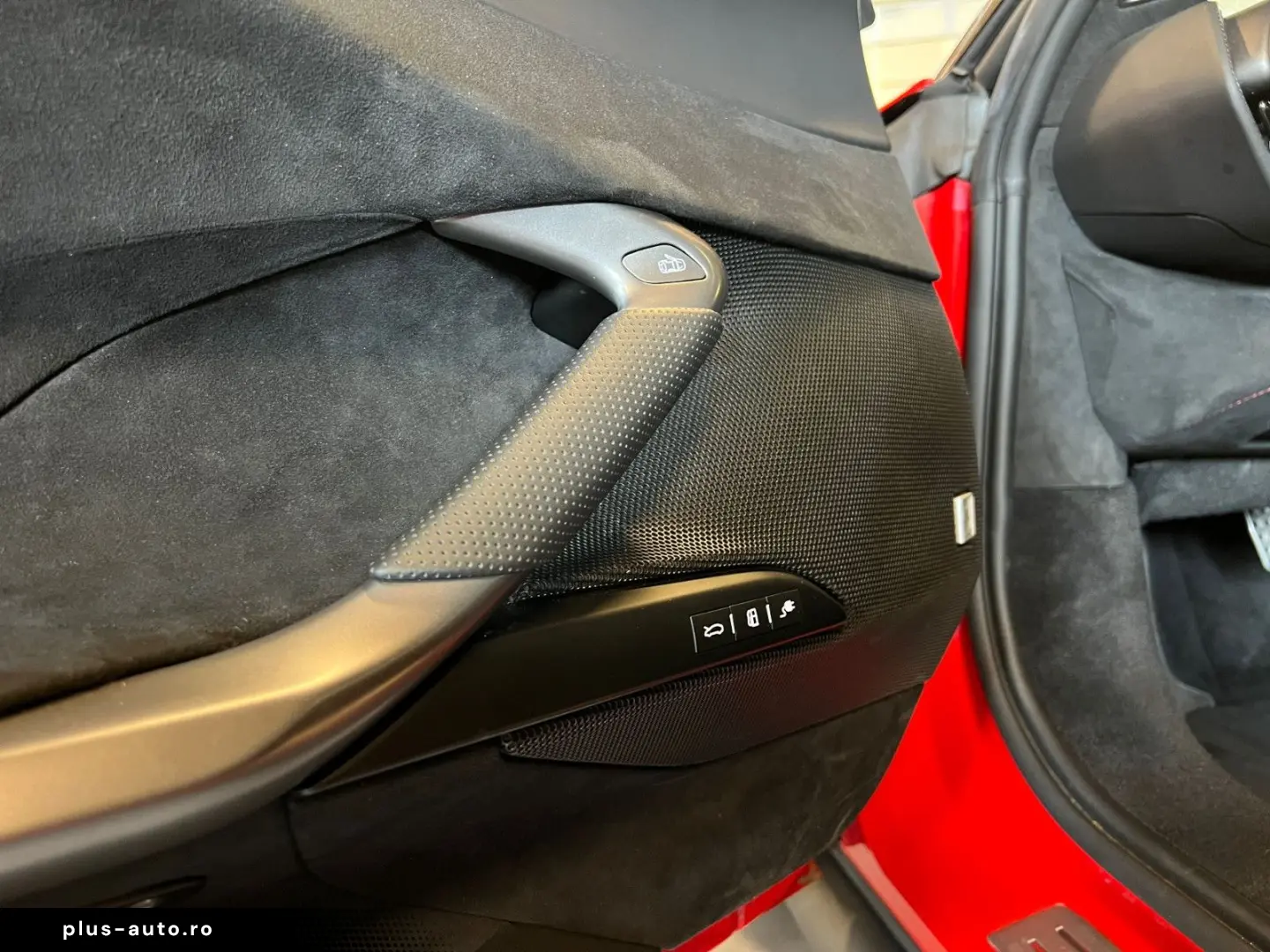 FERRARI 296 GTB GTB DCT-LEASING-FINANZIERUNG-