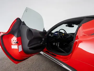 FERRARI SF90 Stradale FERRARI SINGEN