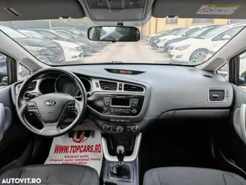 Kia Ceed 1.6 GDI SW Vision