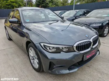 BMW Seria 3 320d Aut. Luxury Line