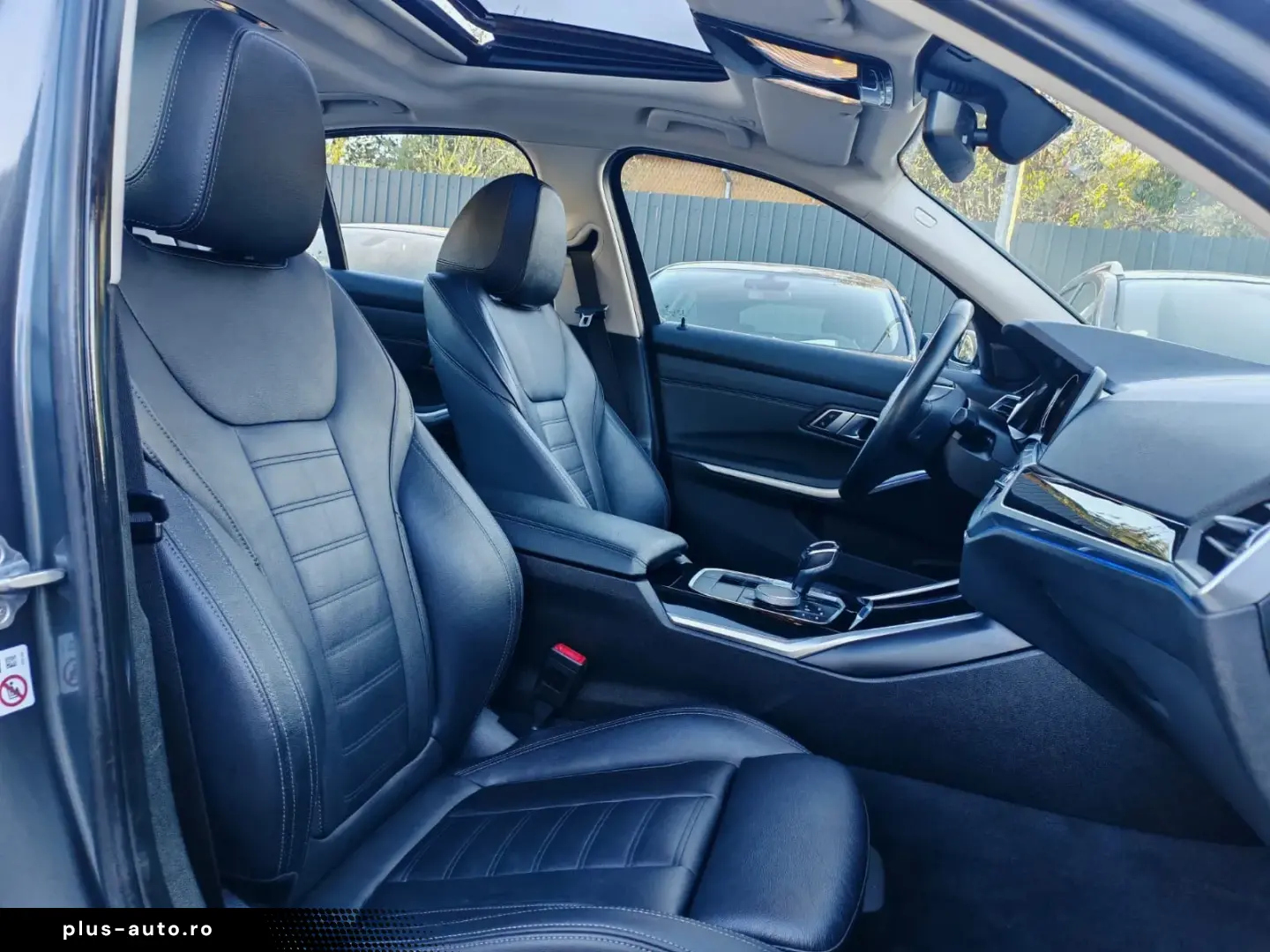 BMW Seria 3 320d Aut. Luxury Line