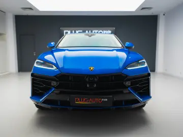 Lamborghini Urus SE 770 km Predare Leasing